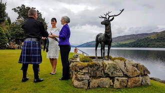 Humanist wedding at Briar Cottages on Loch Earn